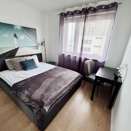 C- Home4U - Apartment With A City View Close To Aquapark, Parking In Secured Area Krakow Exterior photo
