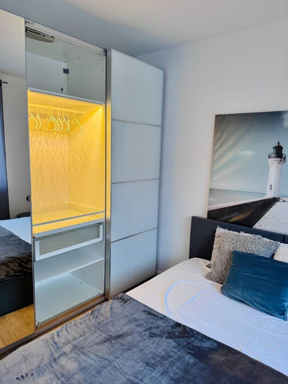C- Home4U - Apartment With A City View Close To Aquapark, Parking In Secured Area Krakow Exterior photo