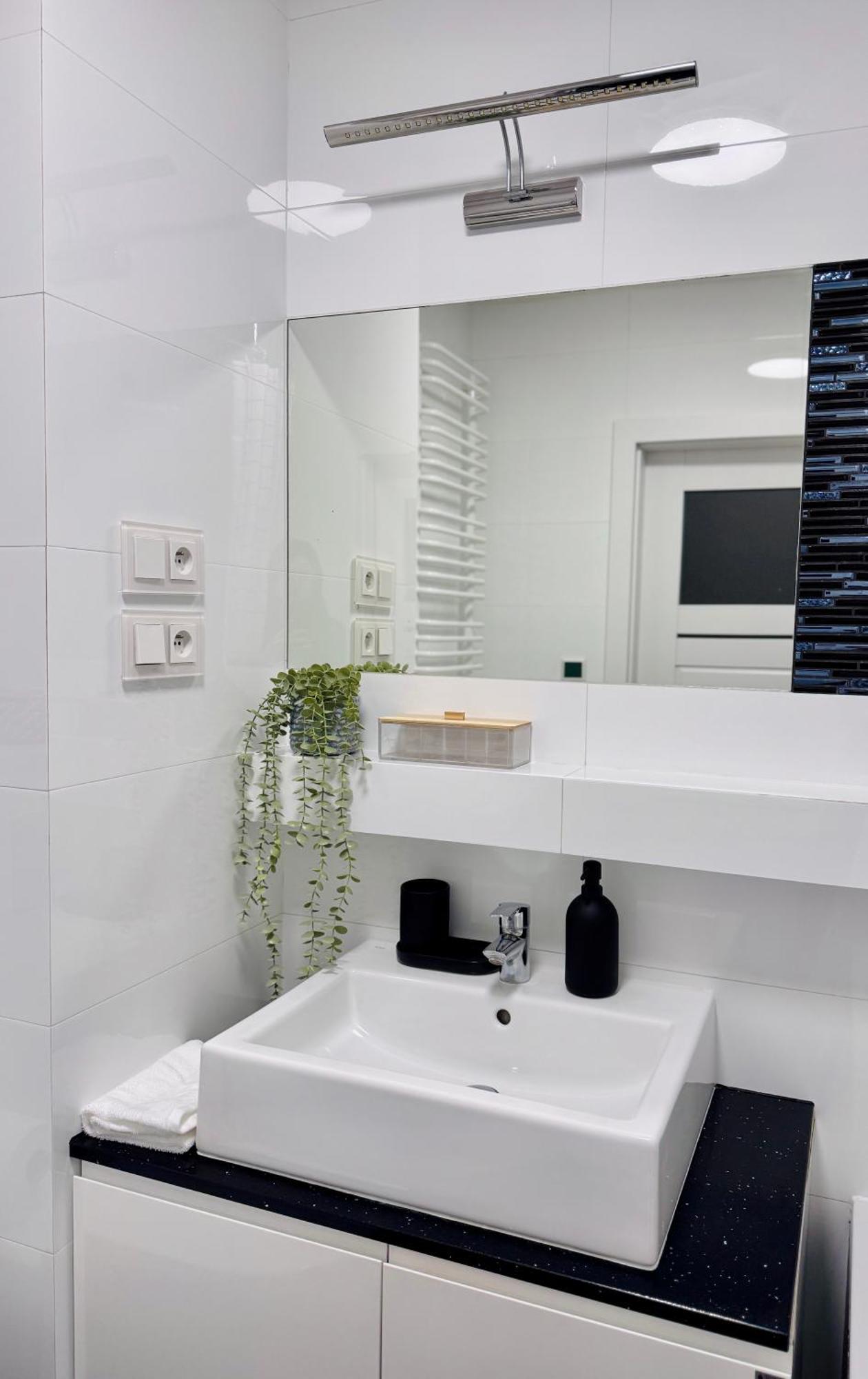 C- Home4U - Apartment With A City View Close To Aquapark, Parking In Secured Area Krakow Exterior photo